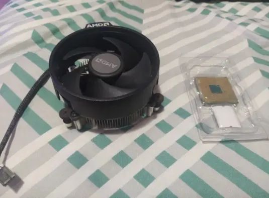 Processador AMD Ryzen 5 1600 6 nucleos 12 threads AM4 com cooler usado - Foto 2
