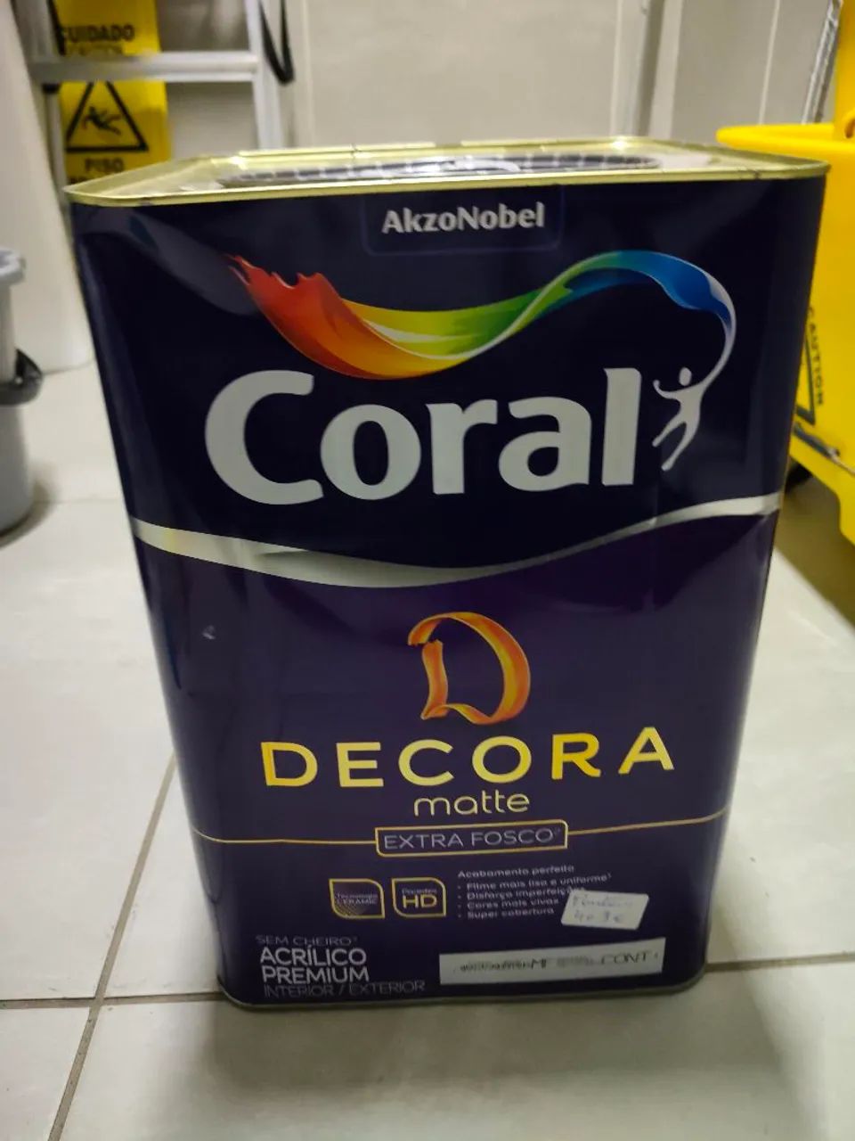 VENDO LATA DE TINTA  - Foto 2