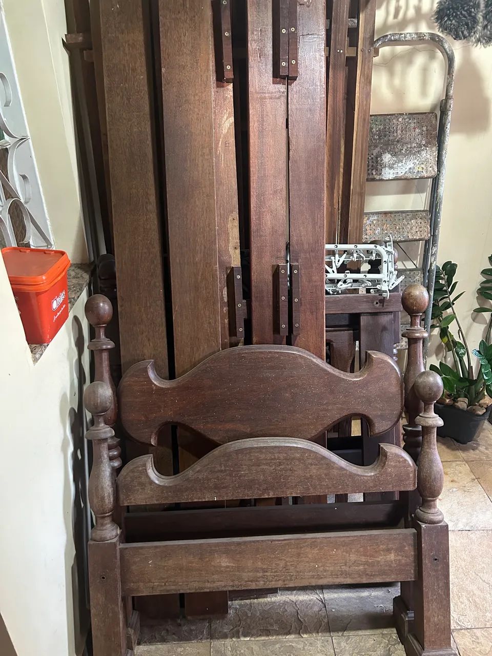 Cama de sucupira maciça antiga  - Foto 2