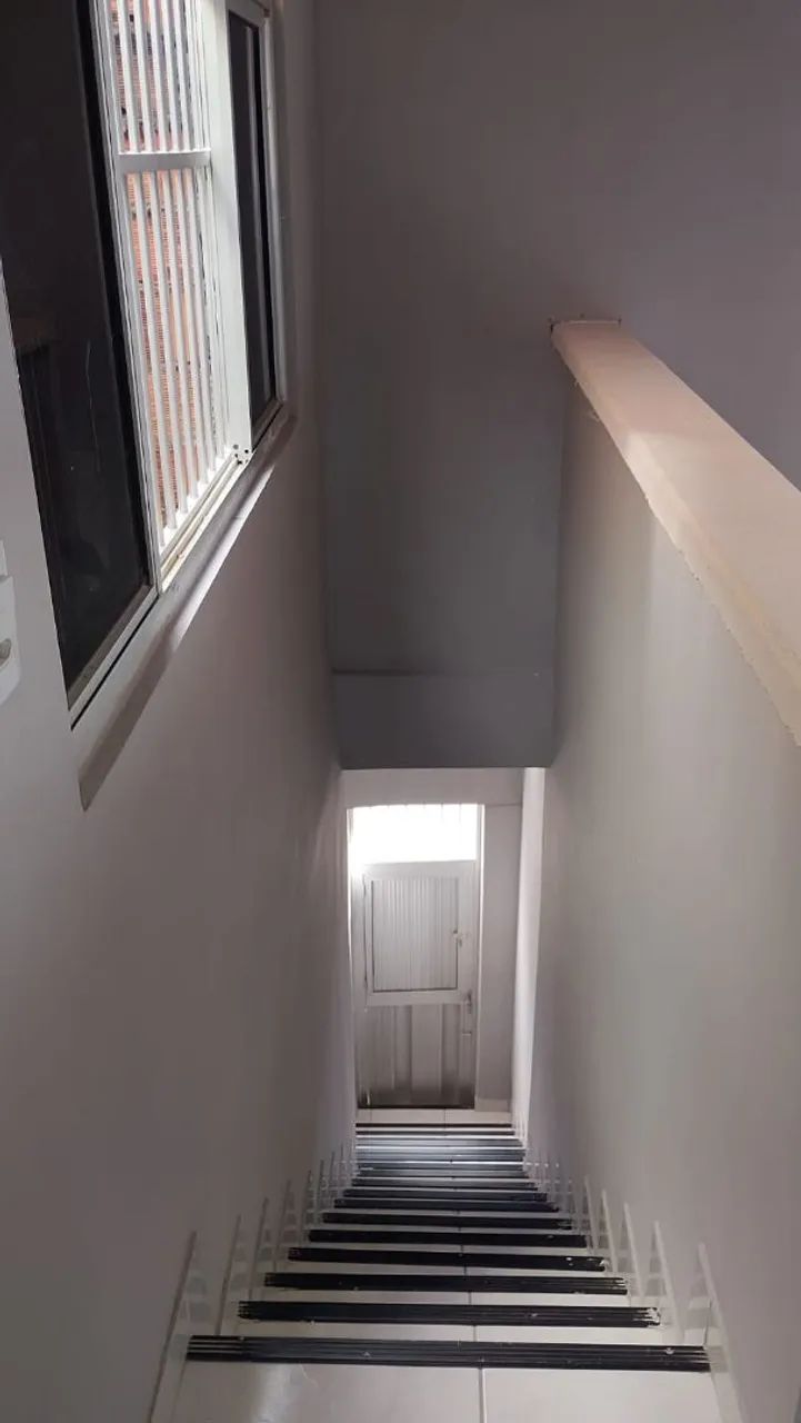Aluguel  1.200,00 com água incluso  - Foto 5