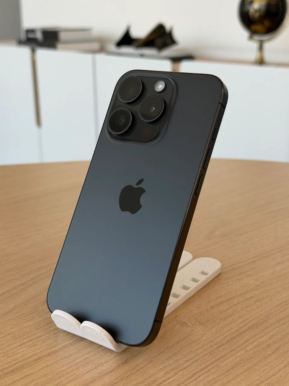 iPhone 15 pro 128gb Preto / Estado de novo - Celulares e