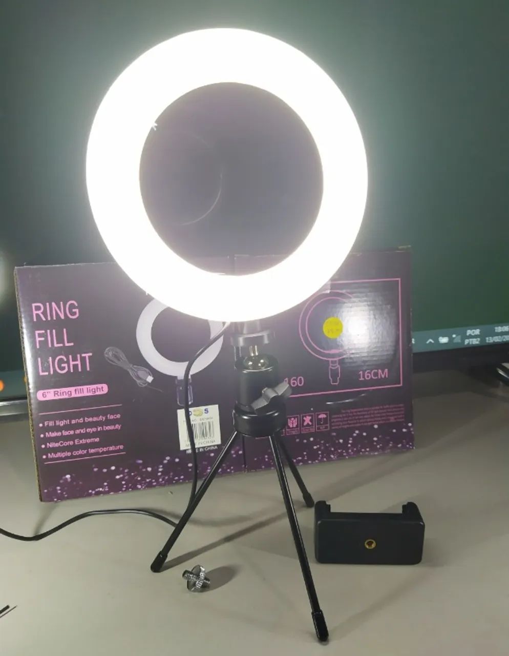 Anel Led Médio com acessórios