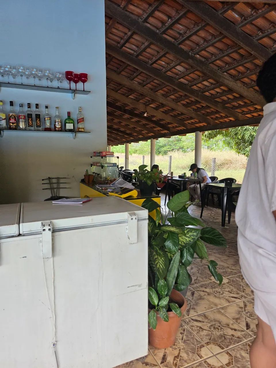 Vendo bar montado pra tirar do lugar  - Foto 2