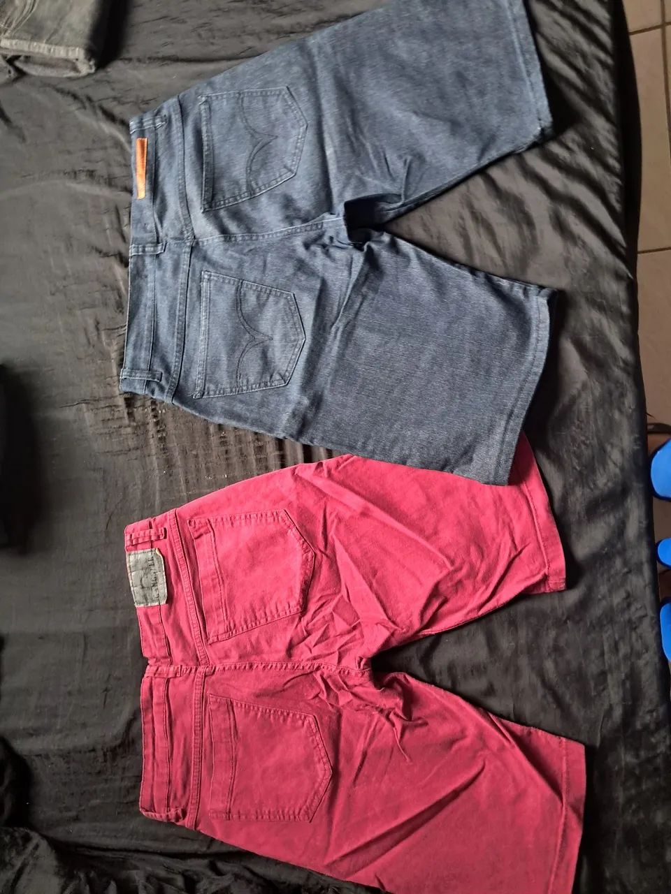 Duas bermudas jeans usadas, tamanhos 42 - Foto 2