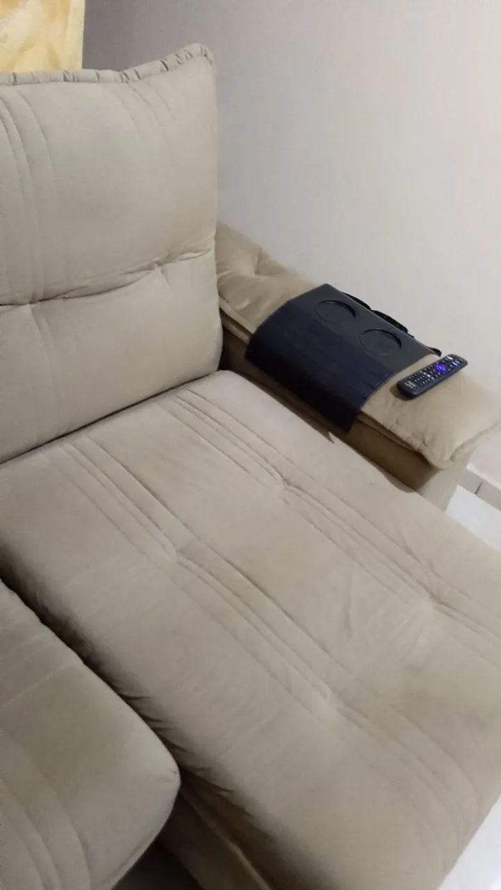 Vendo sofá novo retrátil macio - Foto 2