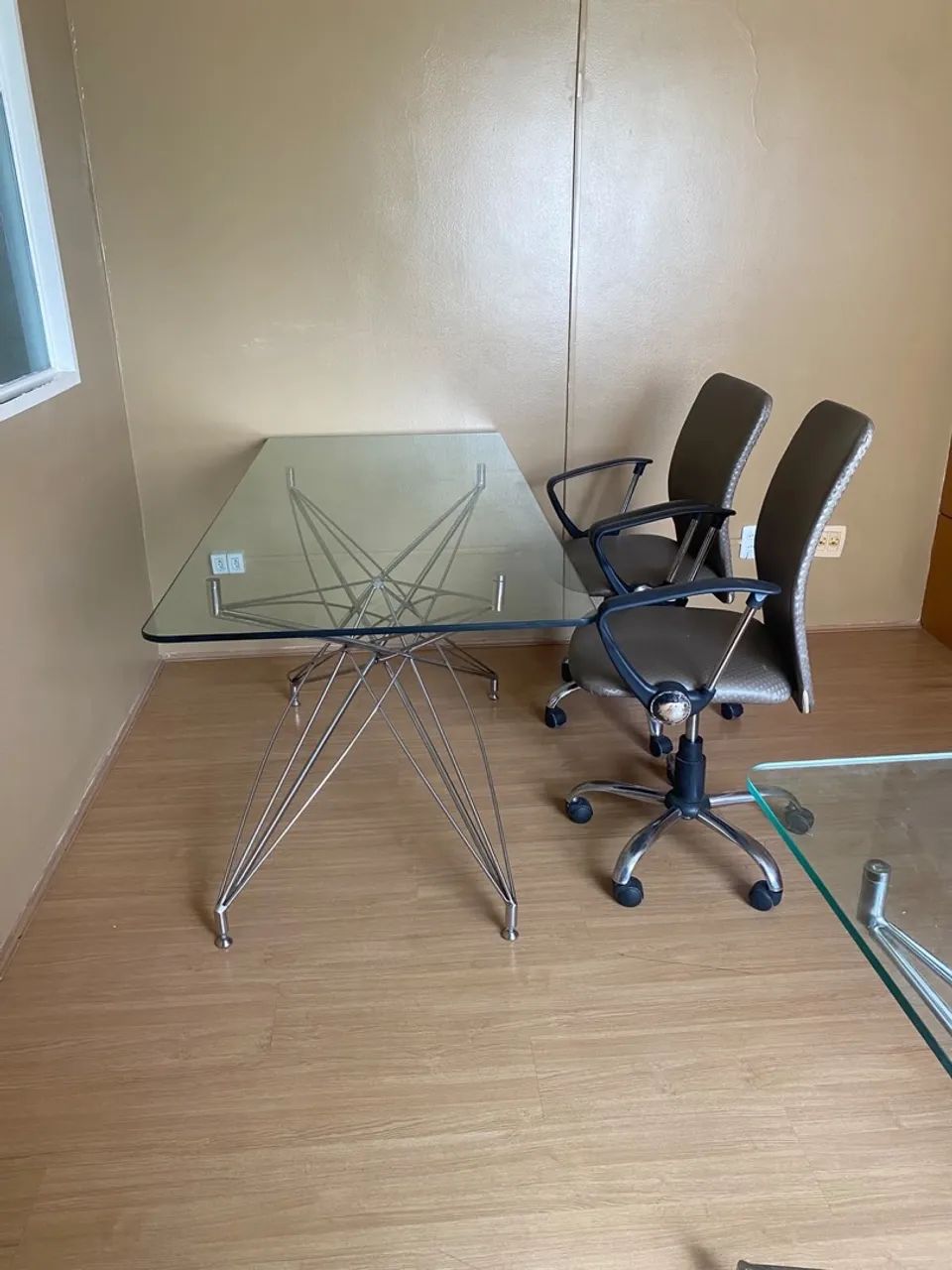 Mesa de Vidro com Inox - Foto 3