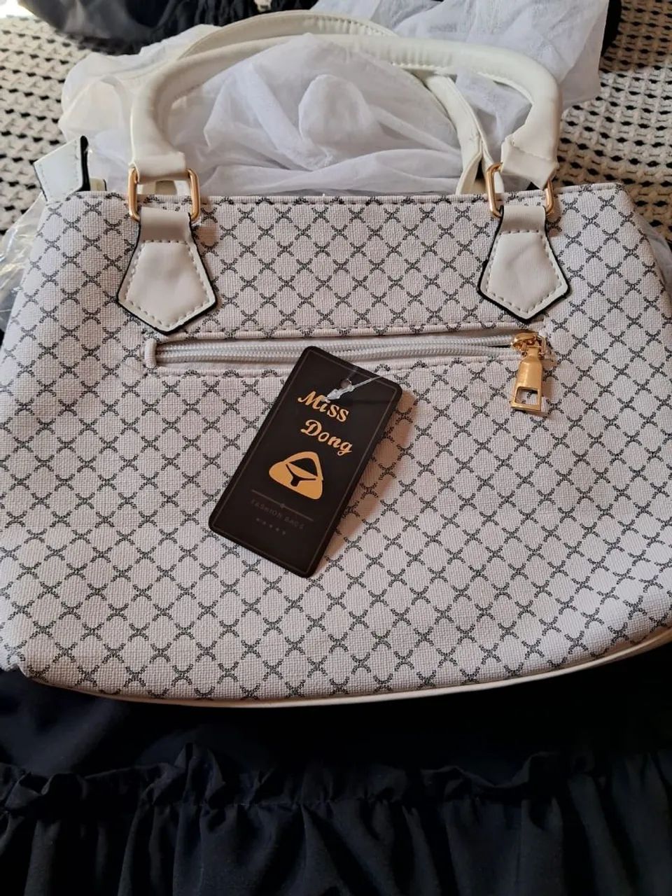 Por. 120. -  Bolsa feminina  - Foto 2
