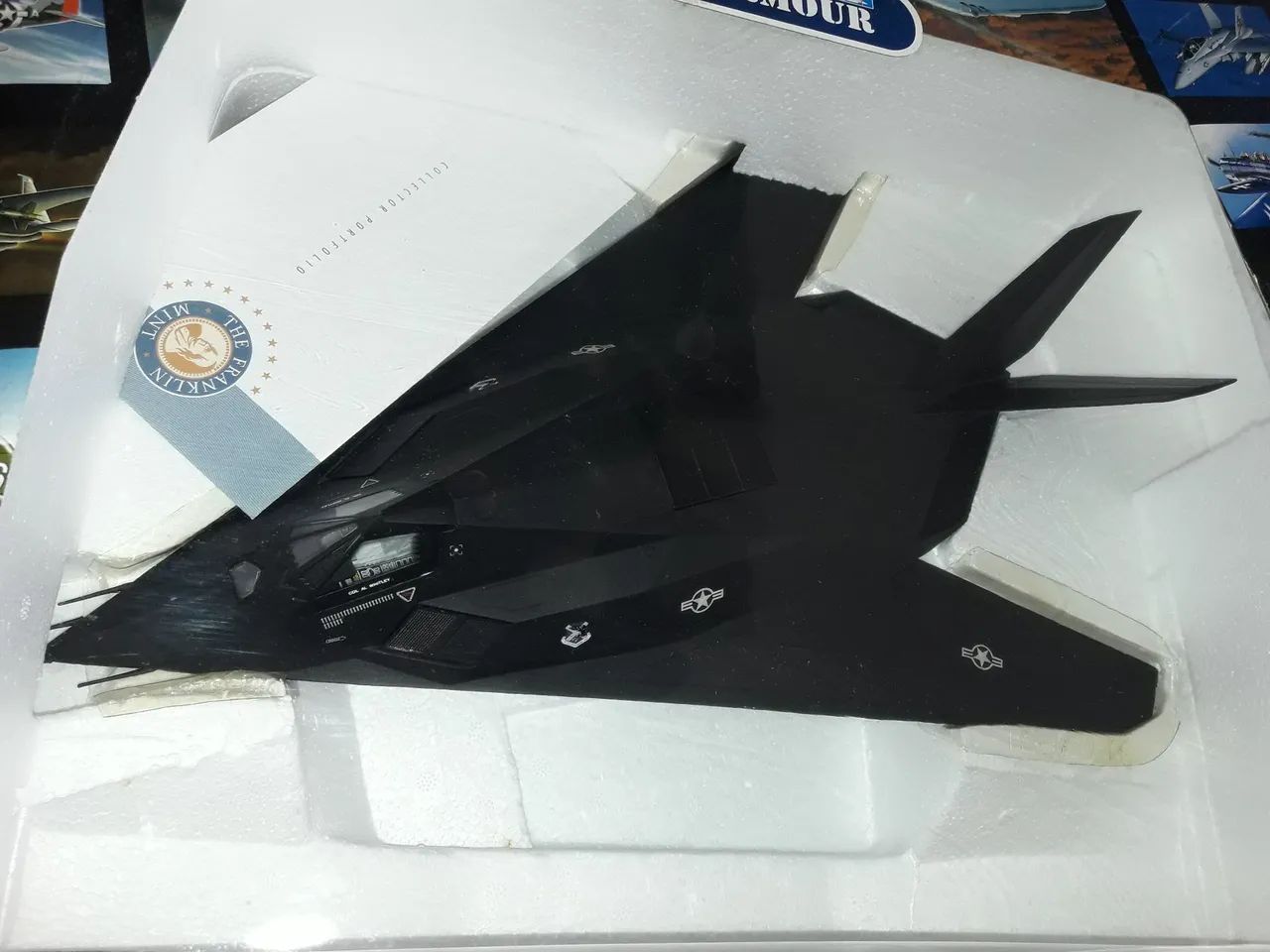 Franklin Mint US F-117 Night Hawk 1:48 - Hobbies e coleções - Tauá