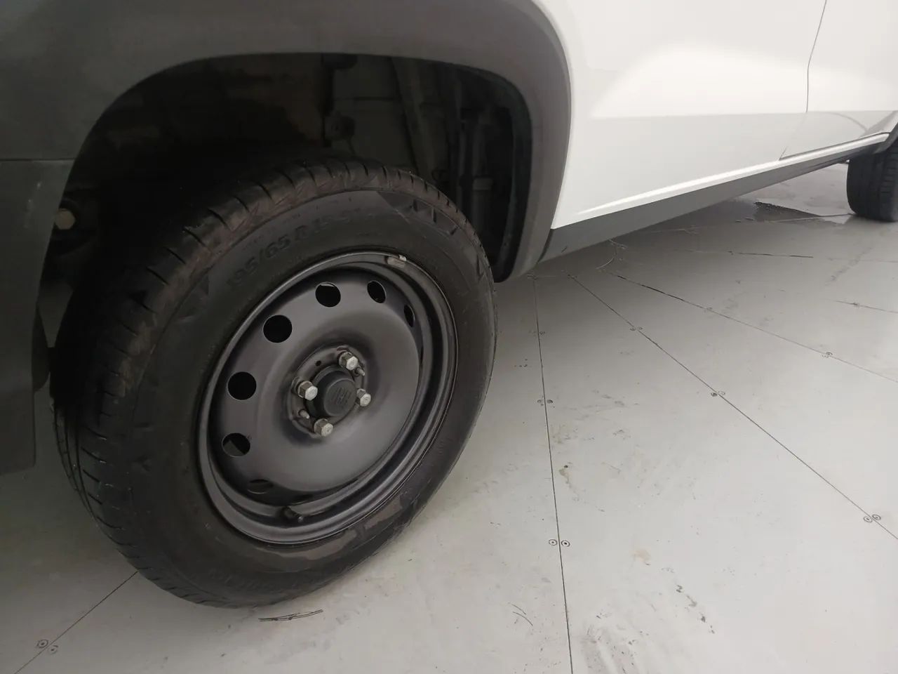 Fiat Strada Endurance 1.3 Flex 8V CS, foto 14 de 16