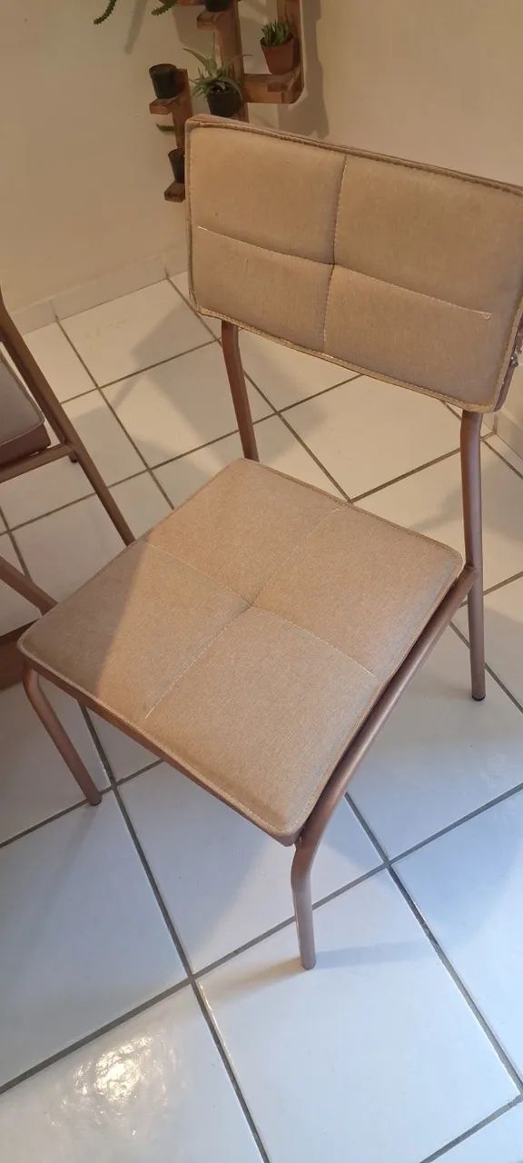 Dining Table with 4 Chairs64994316366083122