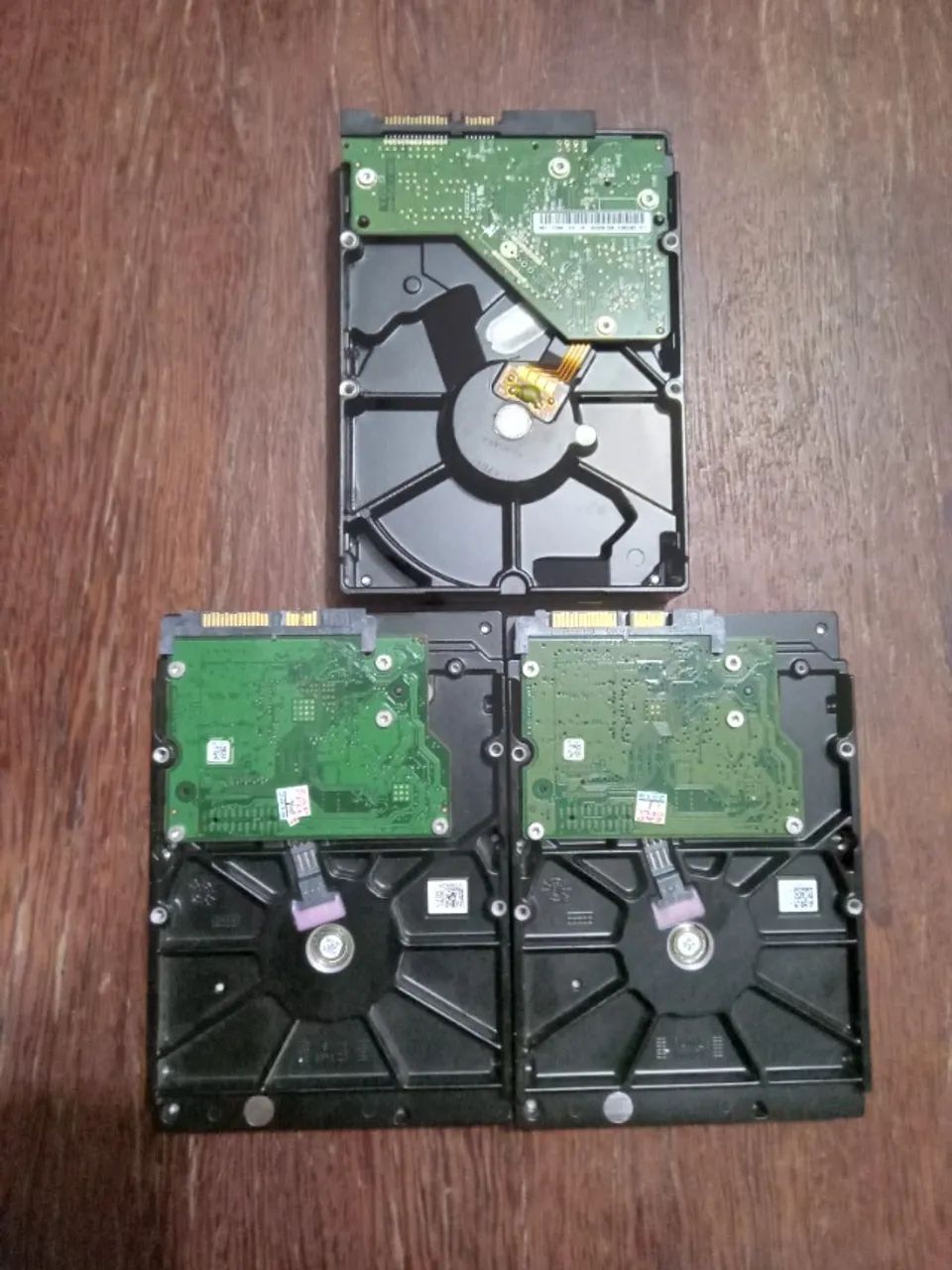 3 HDs - 500GB - Foto 3
