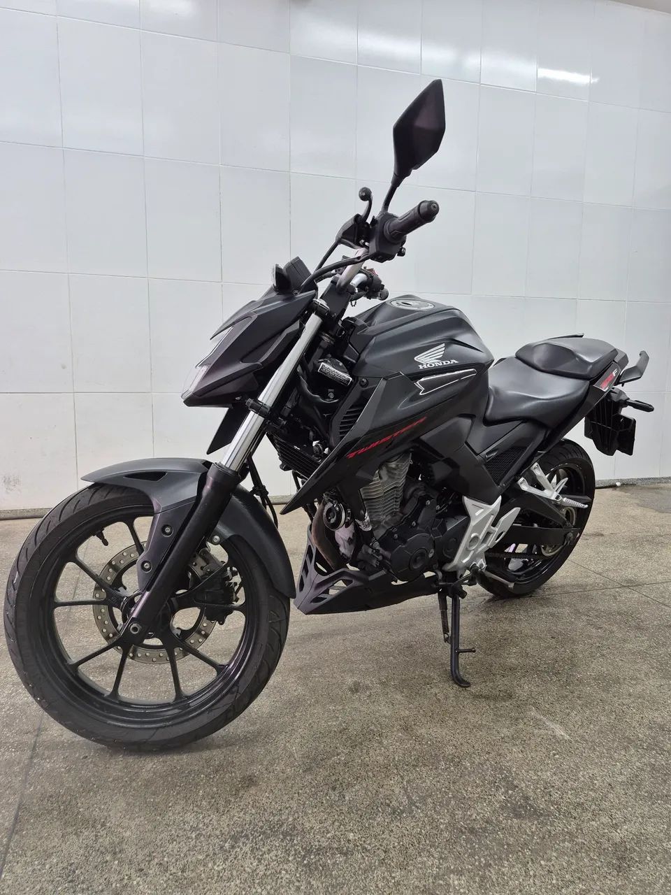 Vendo CB300F 2023 - Foto 3