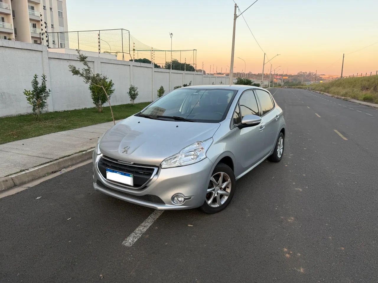Peugeot 208 2016