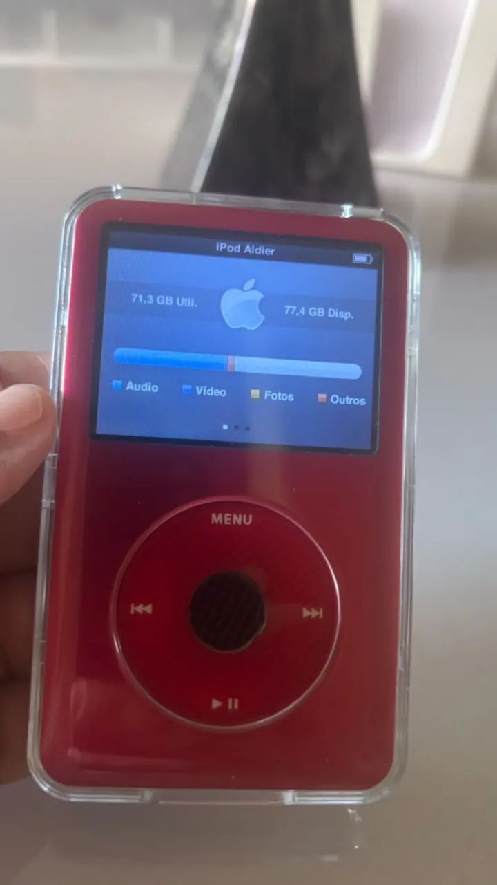 iPod Classic 7ª Geração 160GB SSD (MC293LL) Vermelho