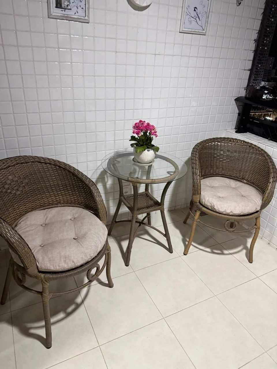 Conjunto cadeiras e mesa terraço varanda