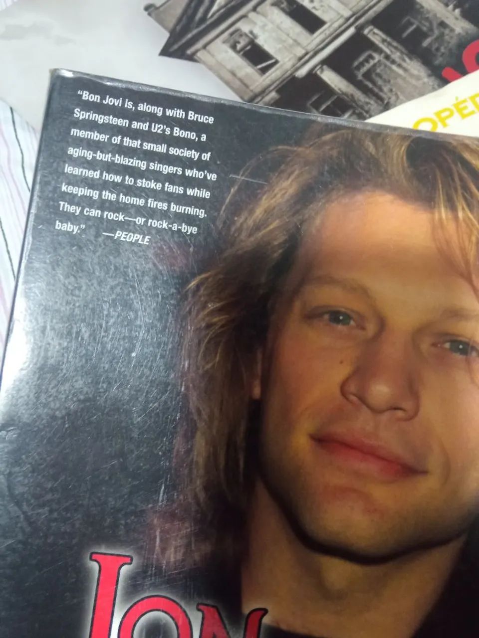 Bon Jovi - Livros e revistas - Jurema, Vitória da Conquista