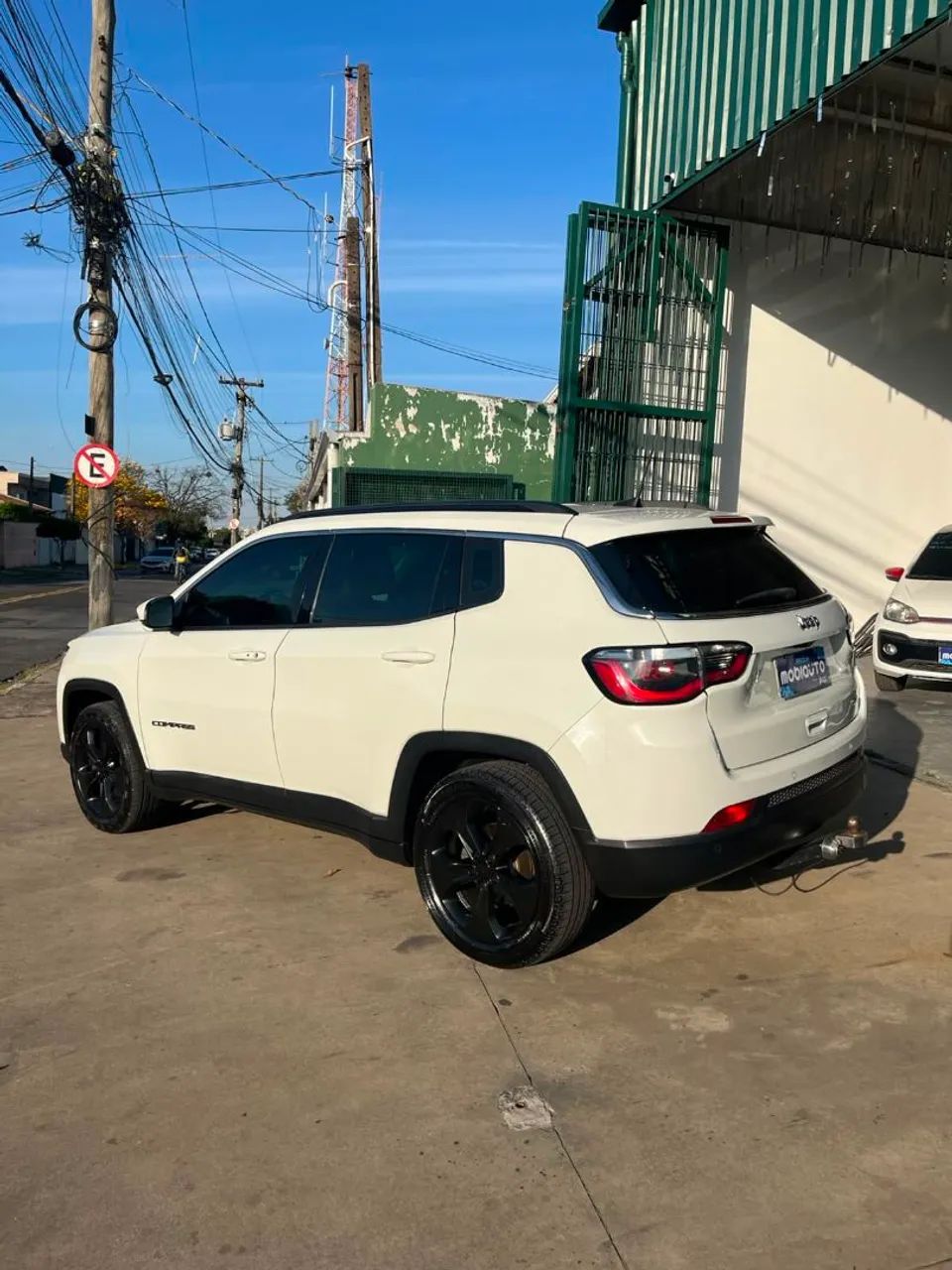 Jeep Compass Longitude 2.0 4X2 Flex 16V Aut. 2017 - Foto 2