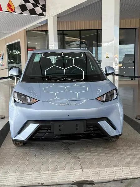 BYD Dolphin 2027