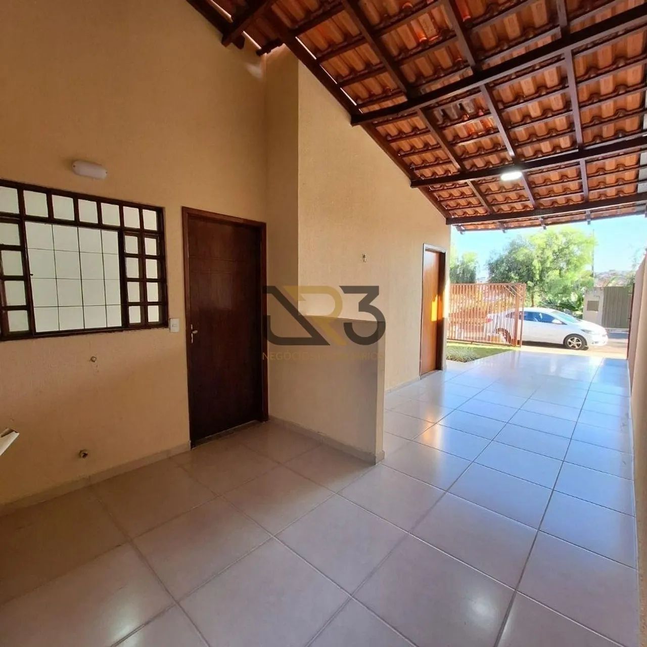 Casa à venda com 3 dormitórios no Jardim Columbia em Londrina - Foto 3