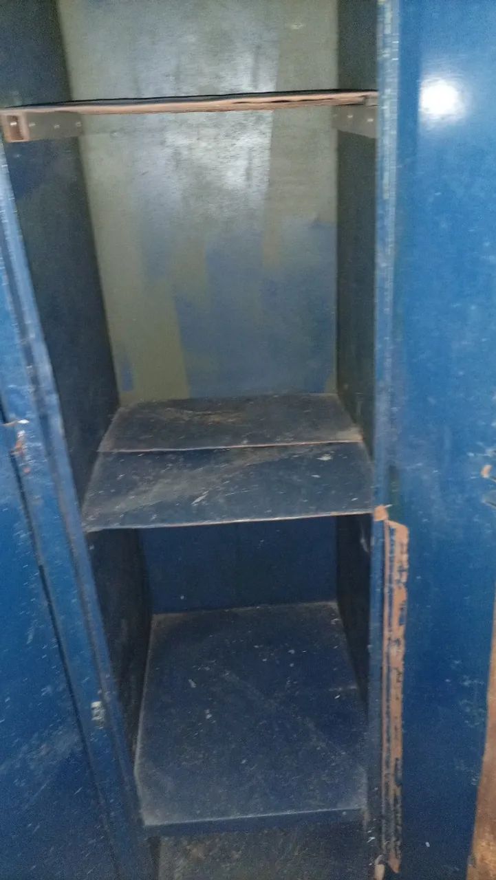 VENDO ARMÁRIO DE FERRO  - Foto 3