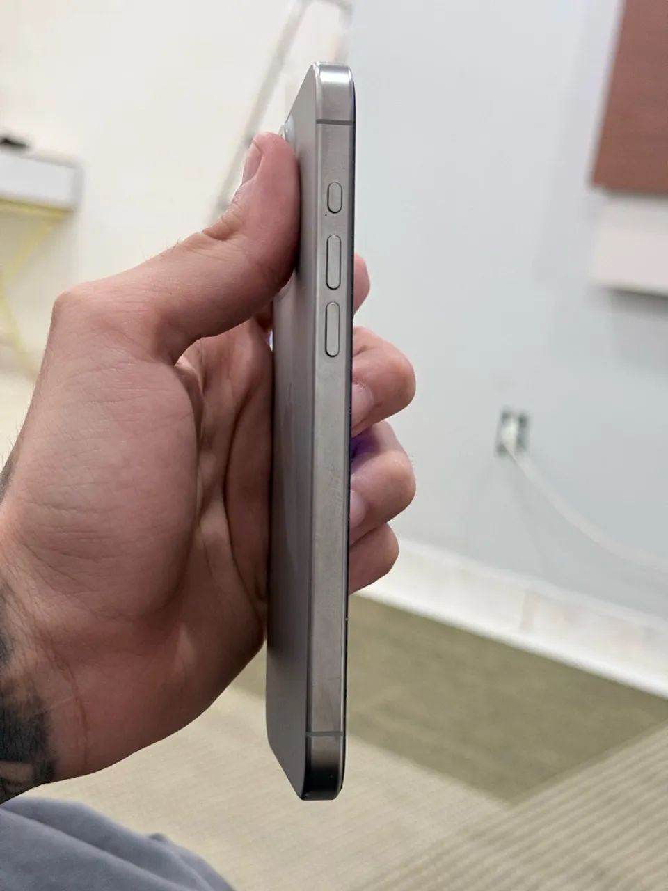 iPhone 15 Pro Max - Foto 3