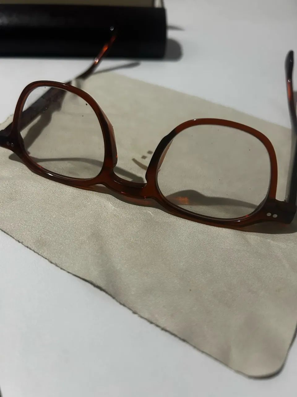 Óculos Bo Zerezes com case - Foto 3