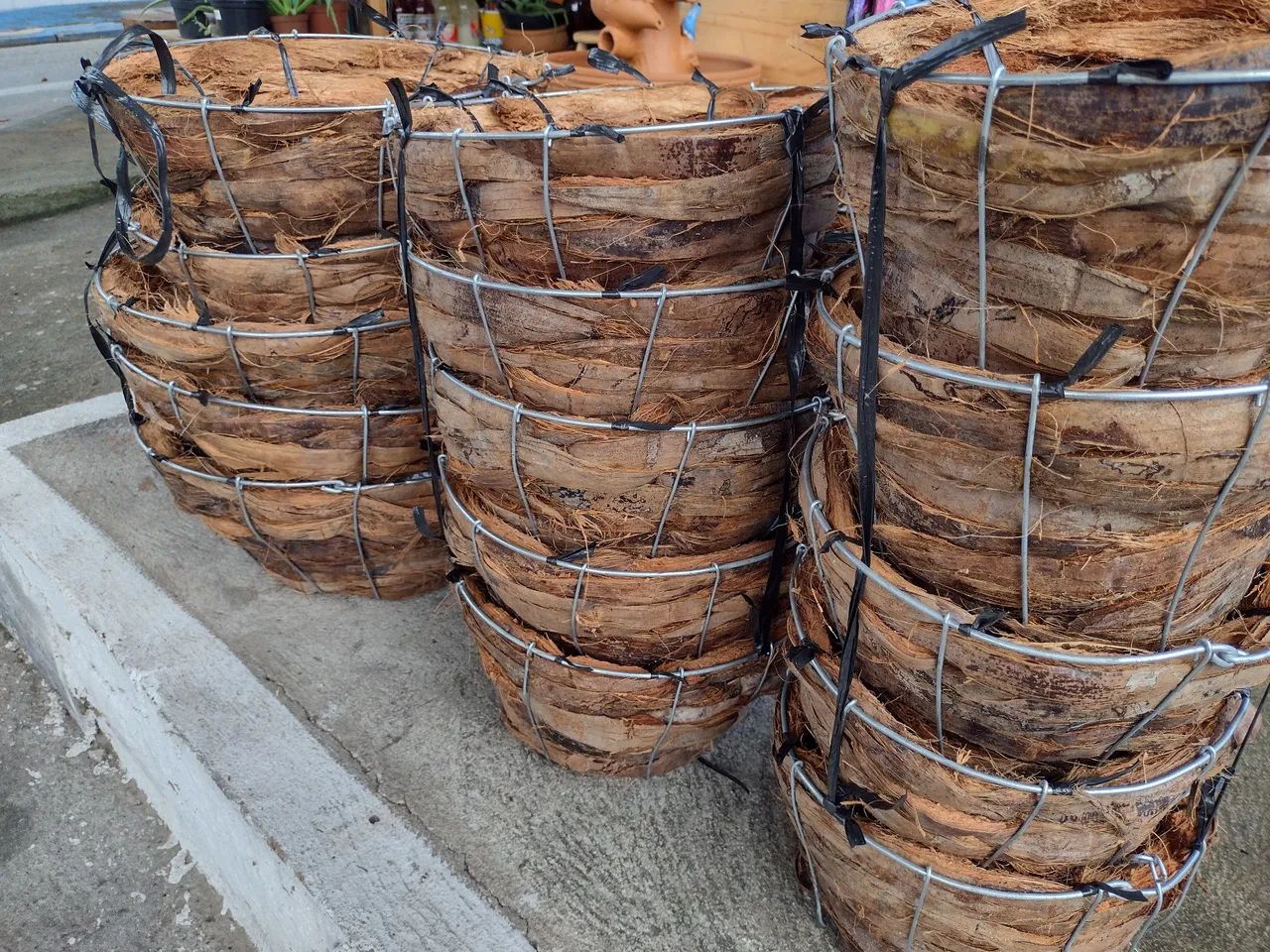 Cestas fibra de côco 