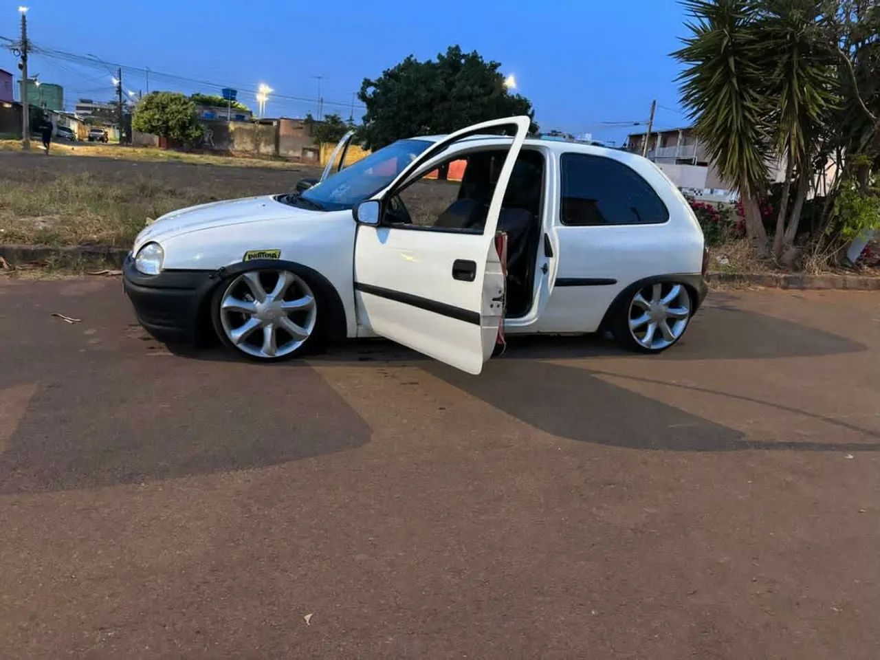Corsa  - Foto 2