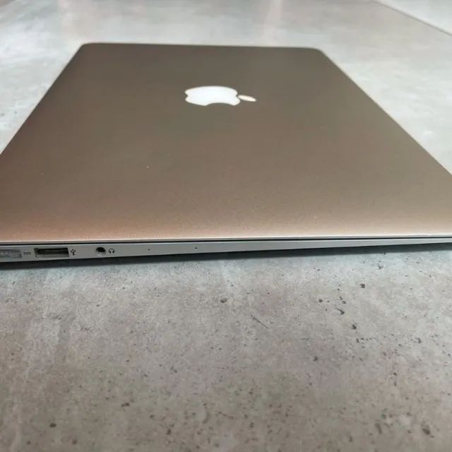 MacBook Air 2014 de único dono completo na caixa