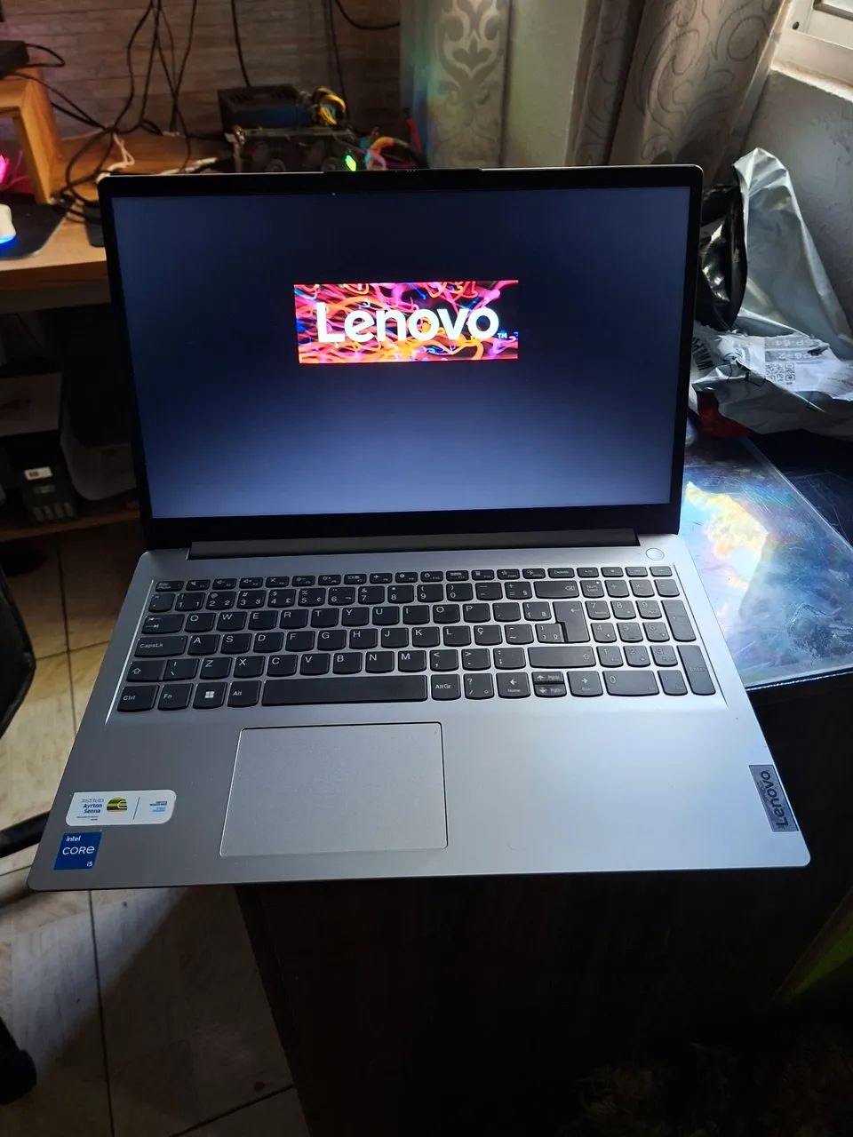 Notebook lenovo ideapad core i5  - Foto 3