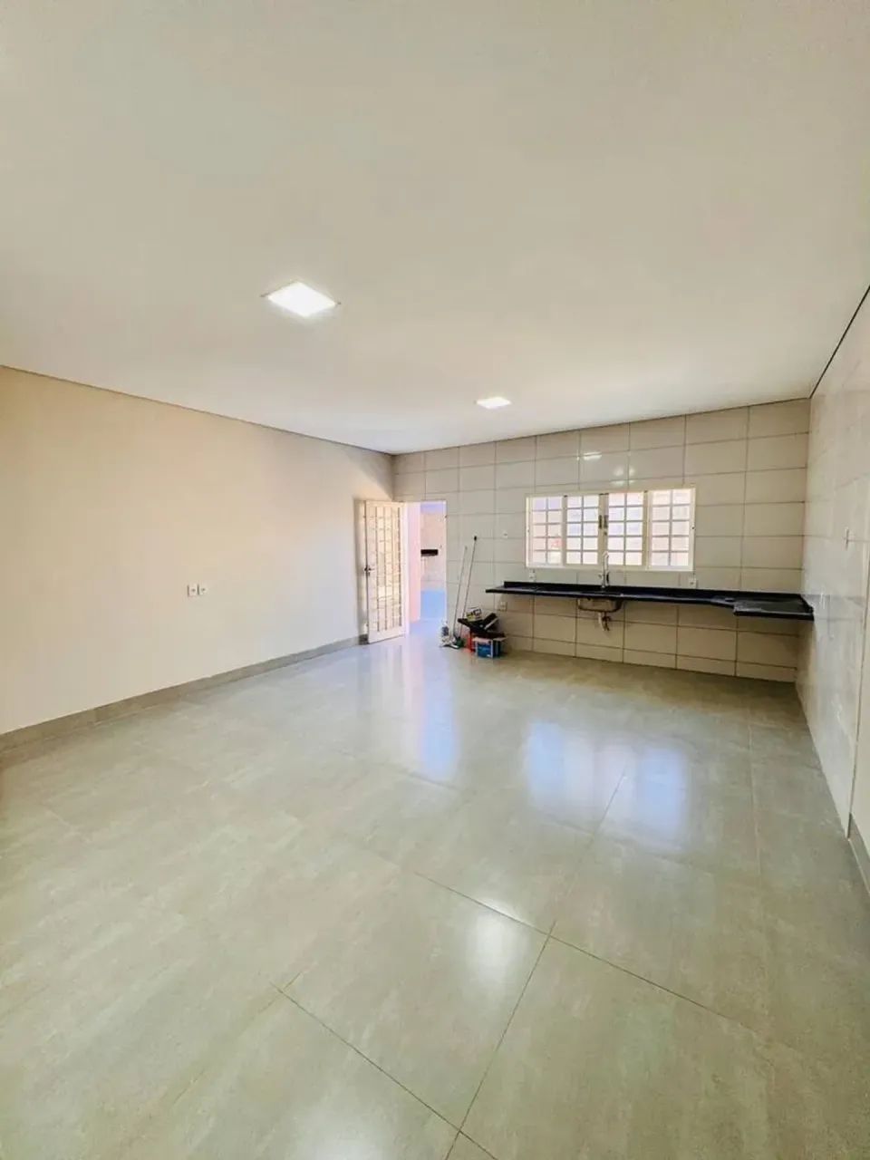 CASA EM VIA PUBLICA COM 3 QUARTOS, À VENDA - JARDIM IMPERIAL - Foto 4