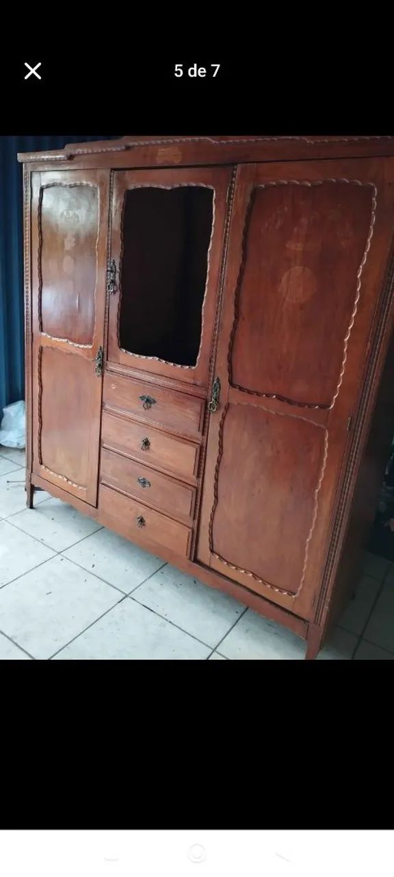 Guarda roupa antigo decada 50, madeira nobre. - Foto 2