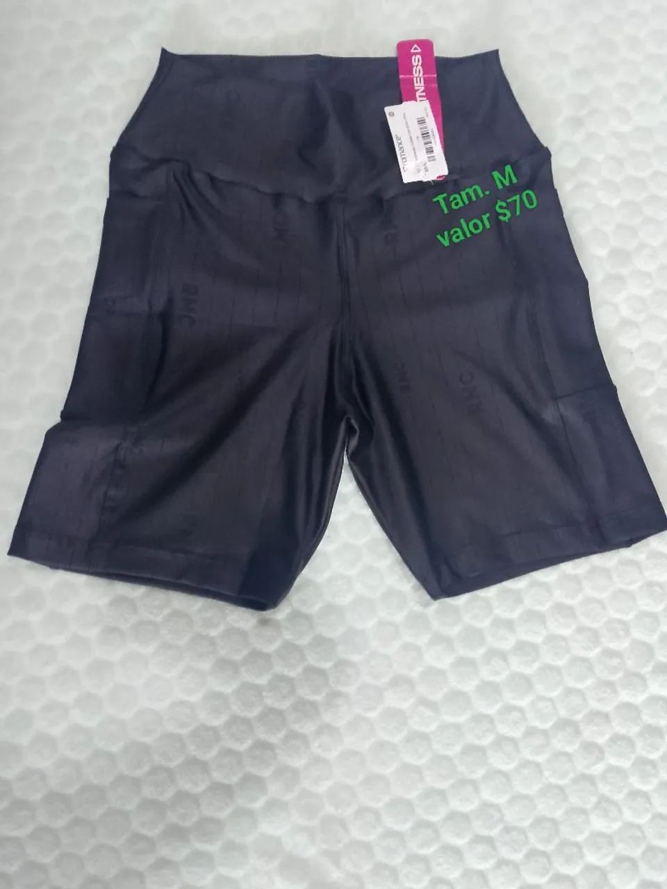 Roupas femeninas - Foto 4