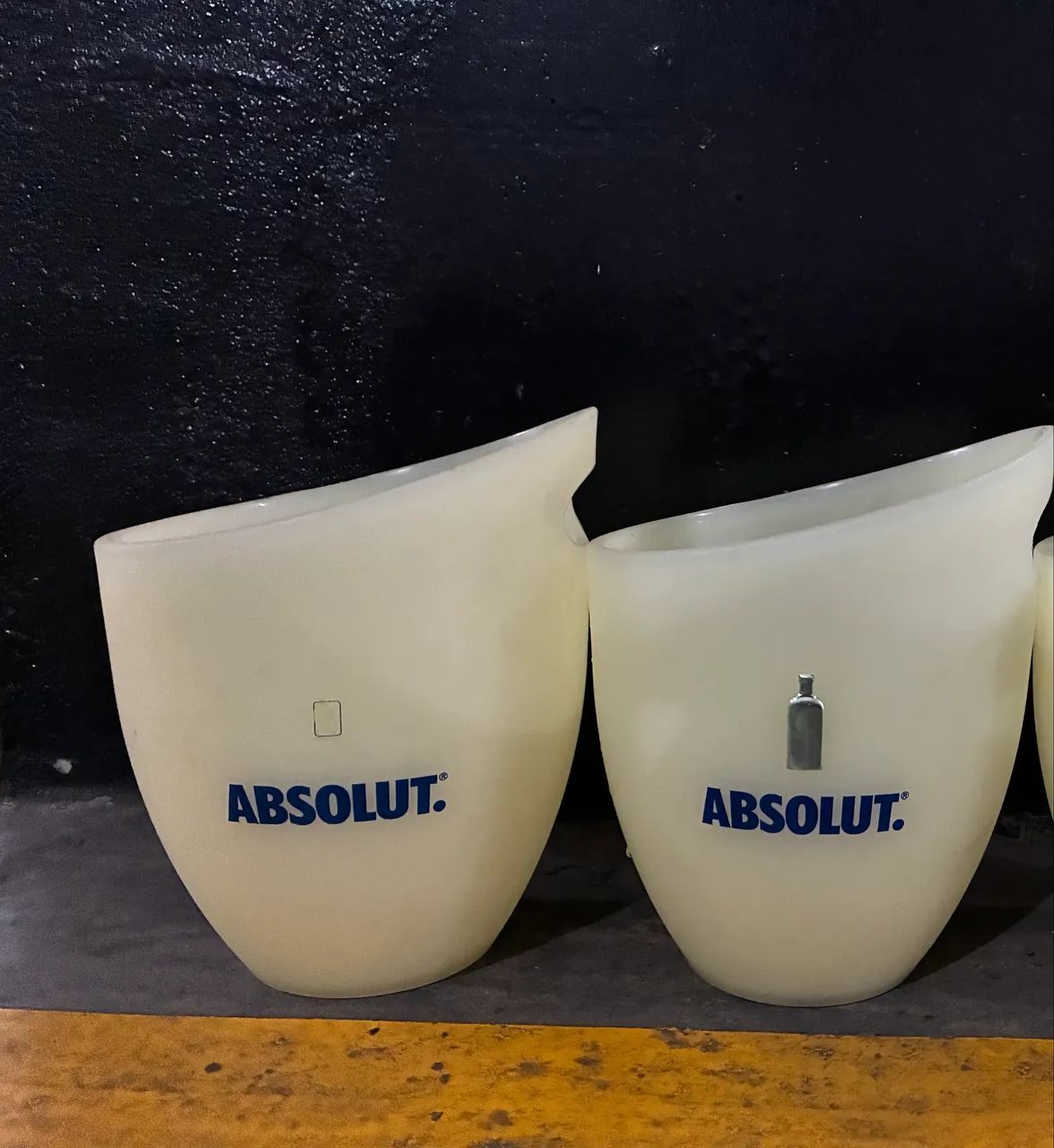 BALDE COOLER ABSOLUT VODKA  - Foto 5