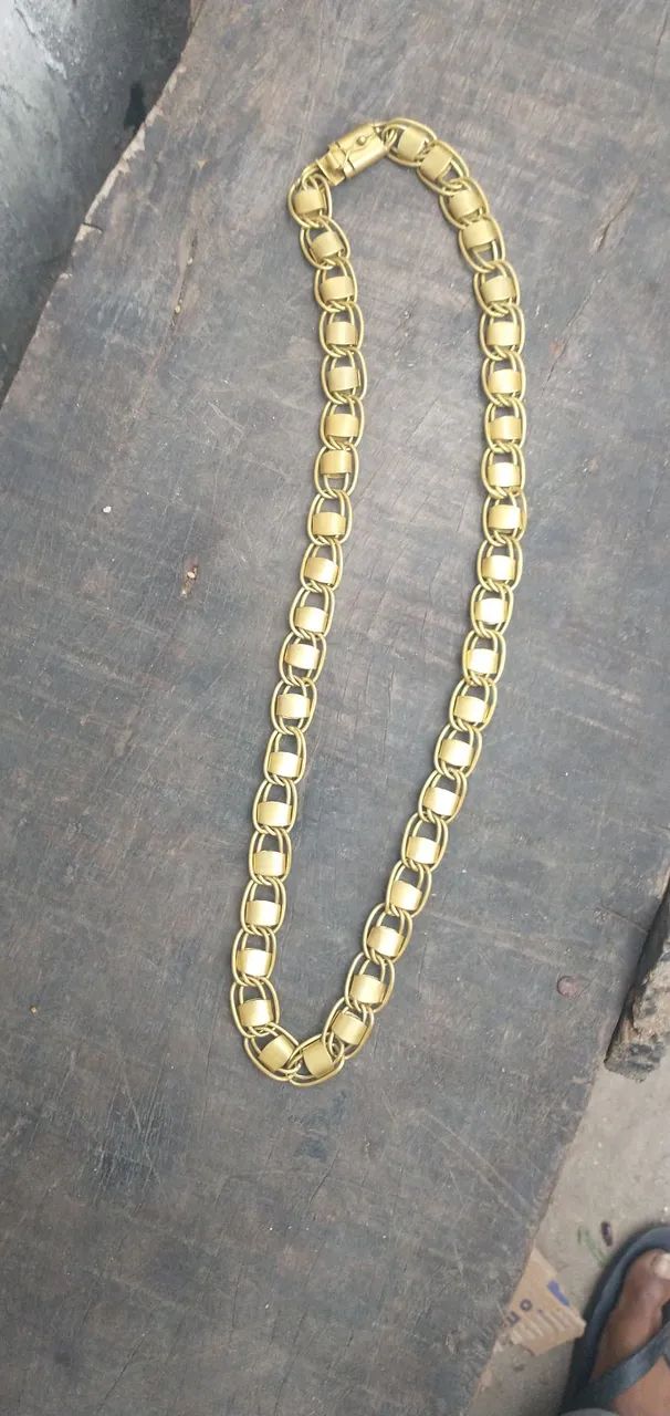 Cordão de moeda antiga 