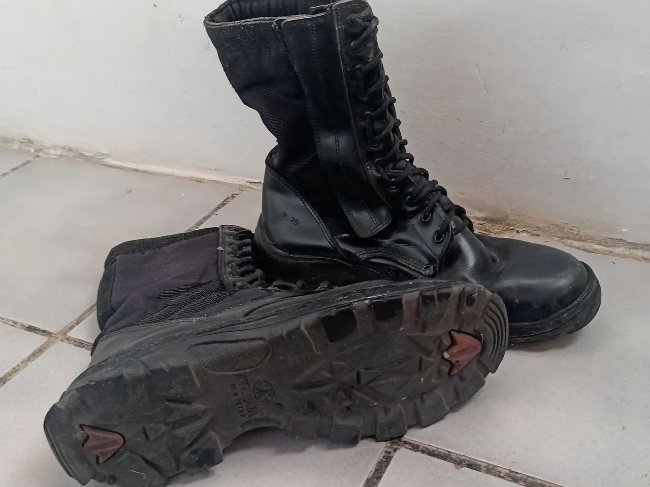 CUTURNO PRETO  - Foto 4