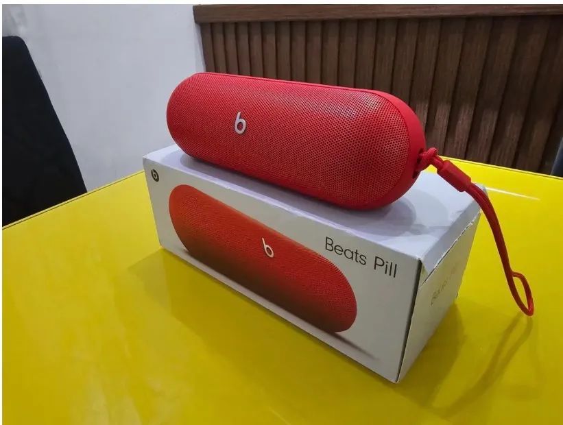 Imperdível ! Cx Apple Beats Pill zerada . 