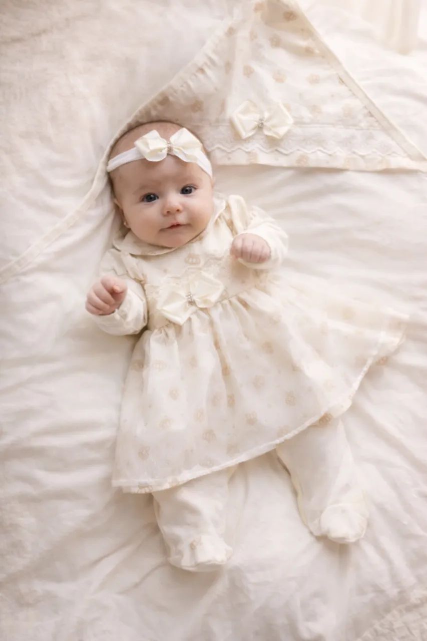Saída Maternidade Bebê Princesa com Manta (Nova)
