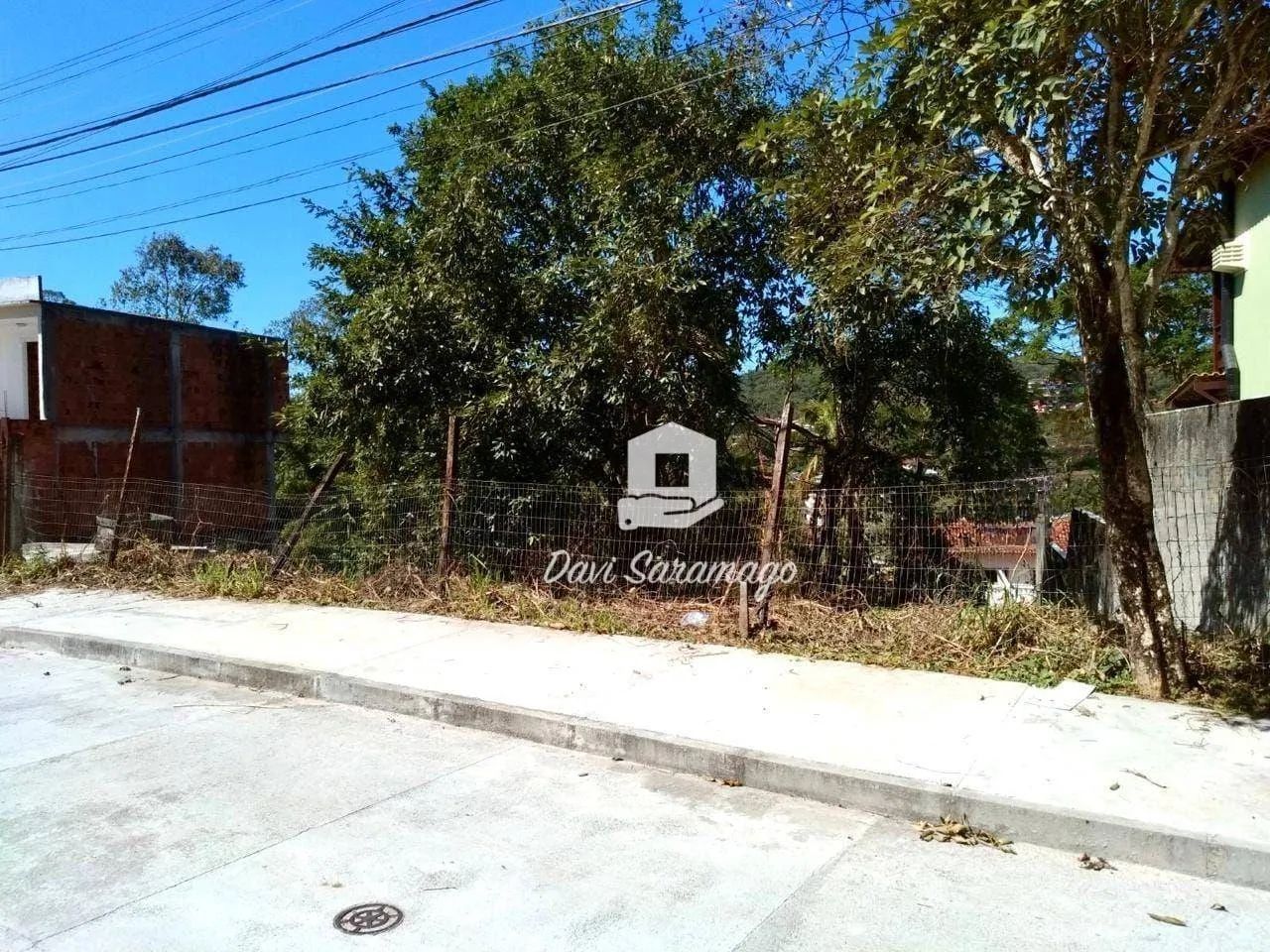 Terreno em Maria Paula