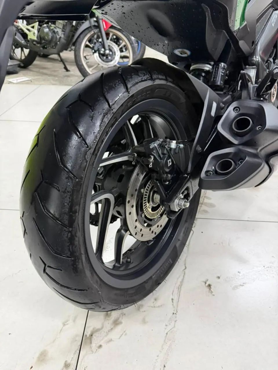 BAJAJ DOMINAR 400 - Foto 3