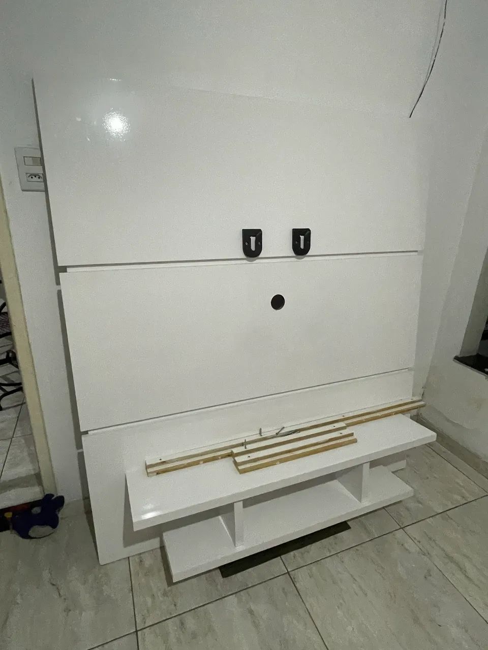 PAINEL + RACK PARA TV ATÉ 60? - 100% MDF - EXCELENTE ESTADO - Foto 3