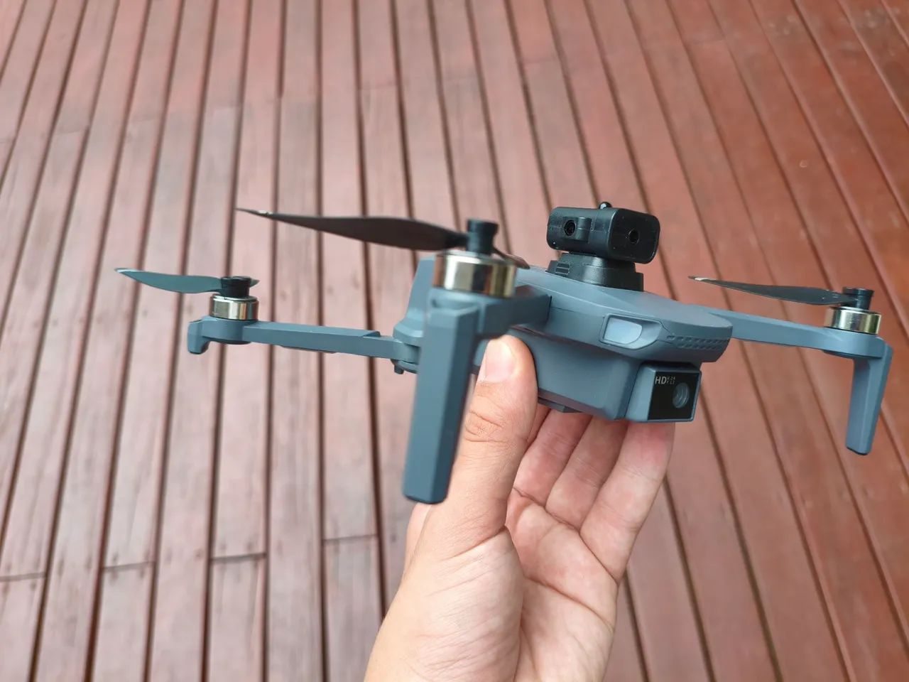Drone W7 MAX tela no controle, drone  4k UHD câmera profissional 5G e com GPS - Foto 2
