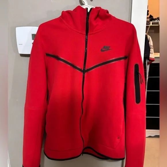 Nike tech fleece vermelha tmnh G nova  - Foto 4