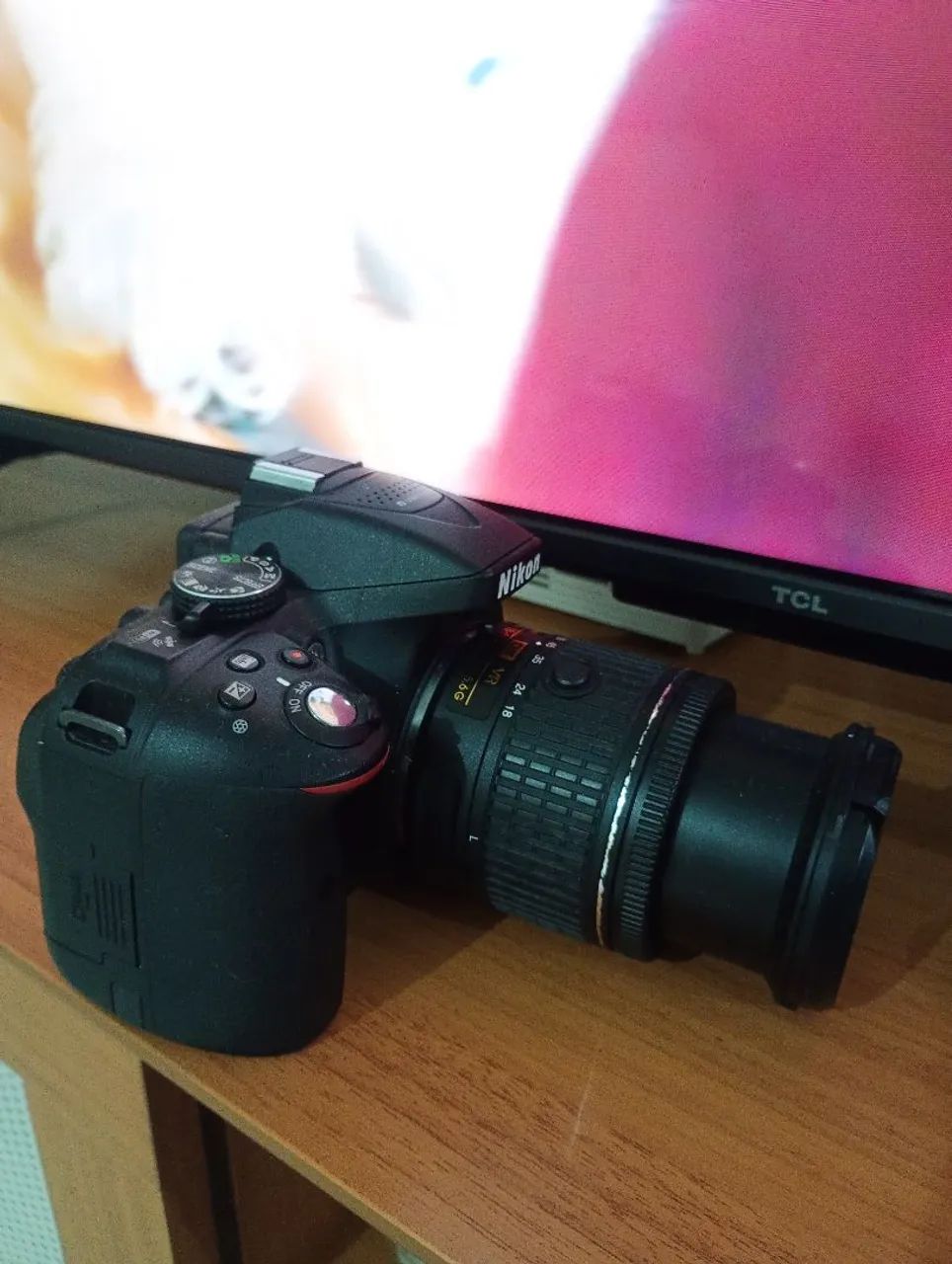 Nikon D5300 BEM CONSERVADA