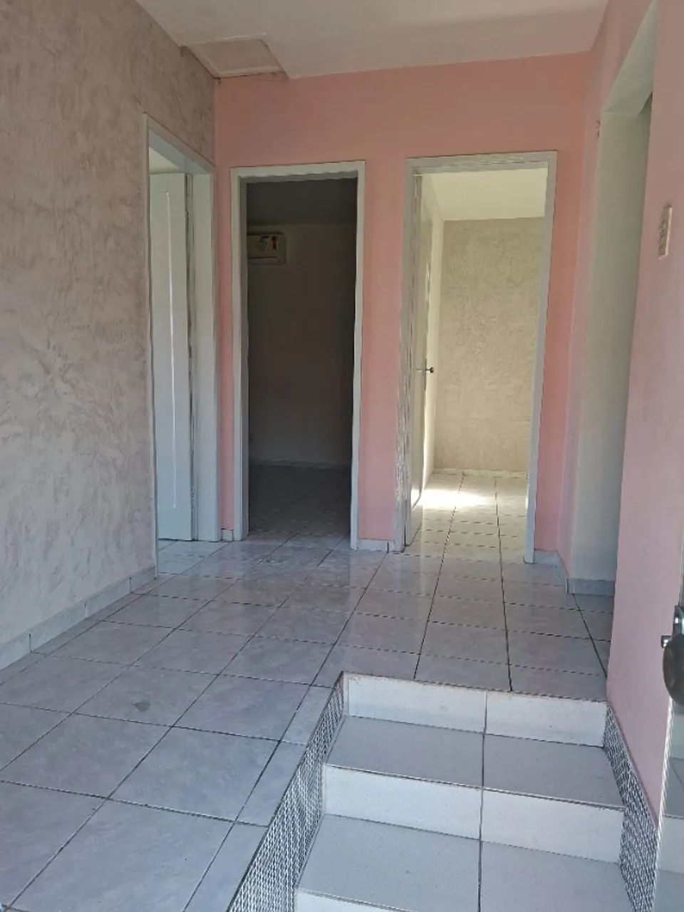 alugo pavimento superior de prédio com 4 salas! - Foto 5