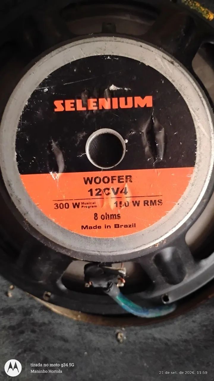 Caixa selada com falante de 12" SELENIUM