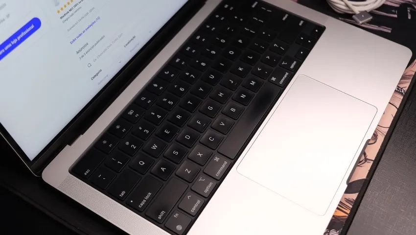 MacBook Pro M3 1TB SSD - Foto 3