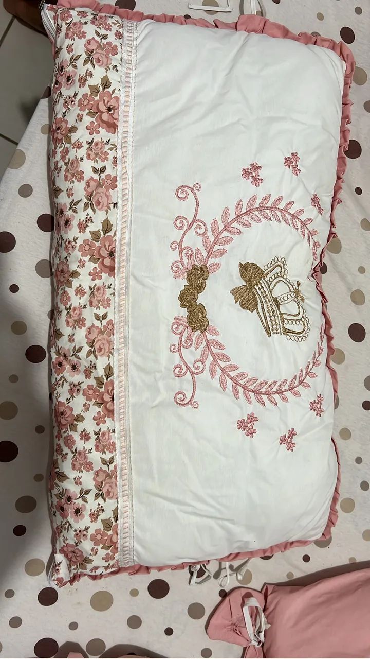 Kit berço feminino 
