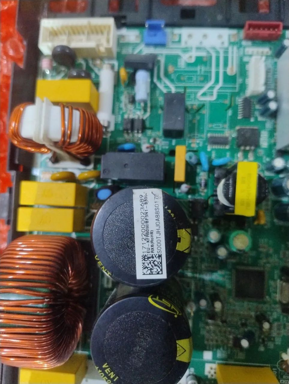 Placa do condensador tri SPLIT Midea Carrier  - Foto 2