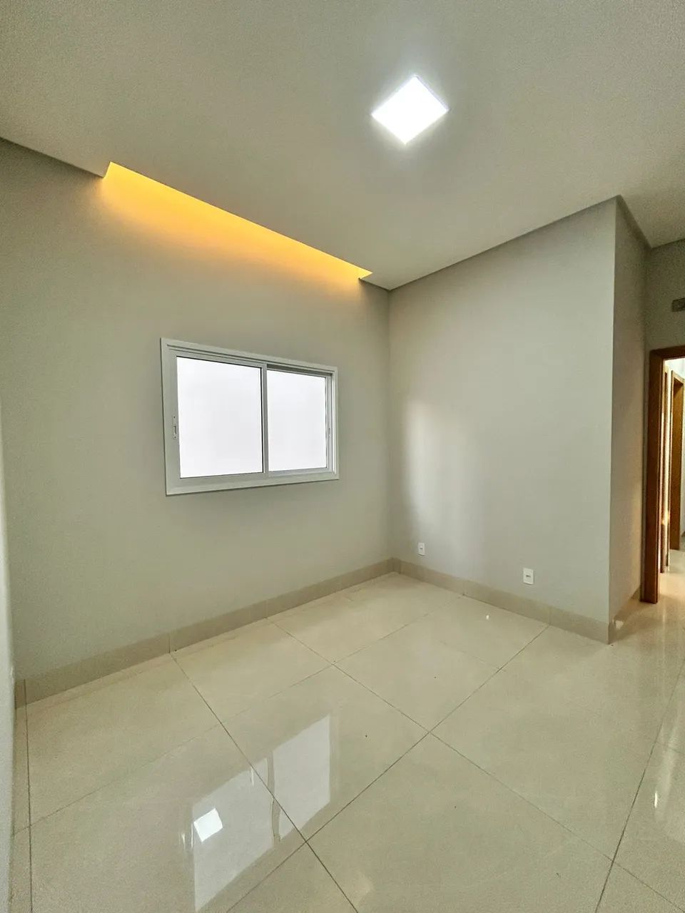 CASA 3 QUARTOS SENDO 1 SUITE - Foto 5